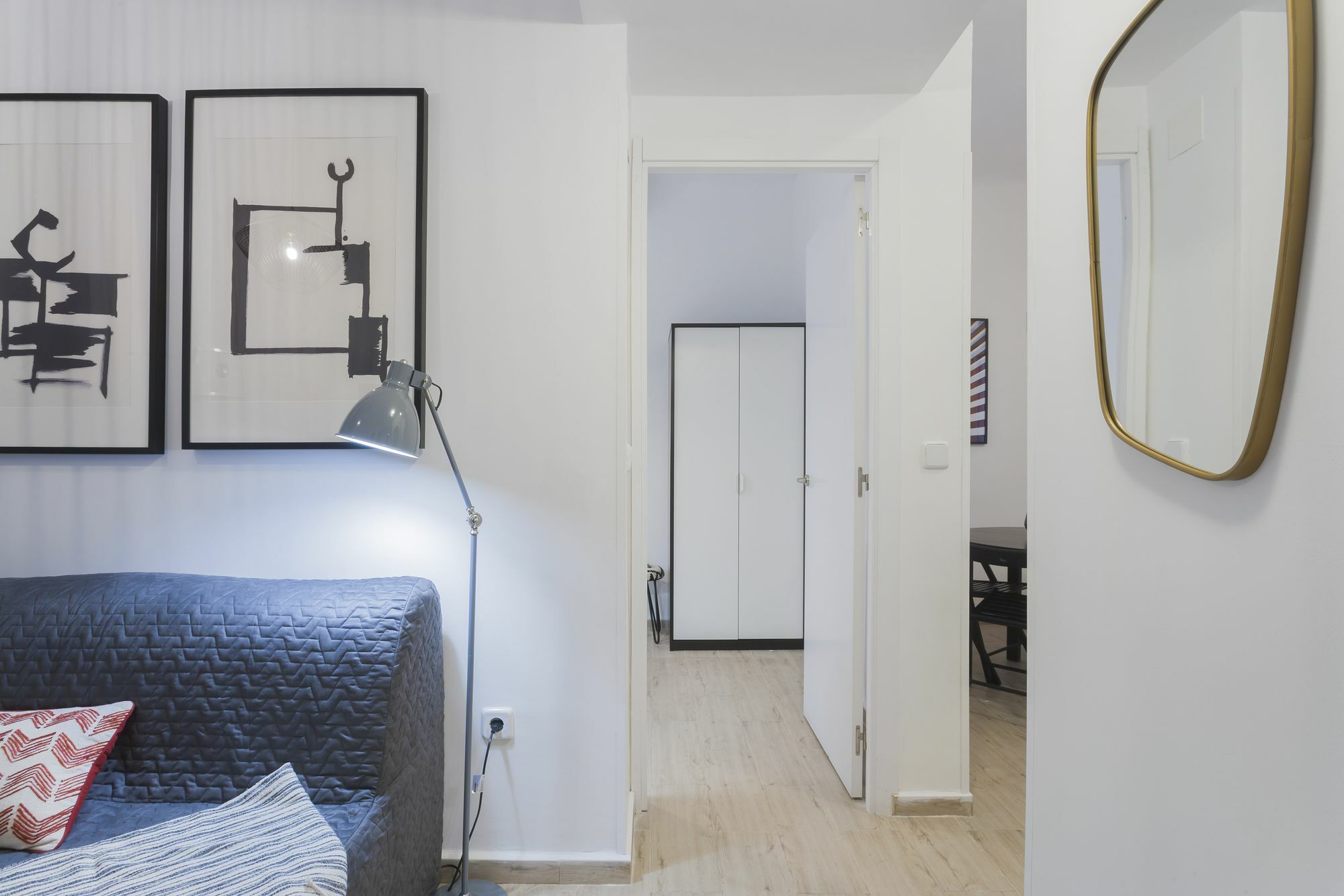Dobo Rooms Ronda De Segovia Madrid Luaran gambar
